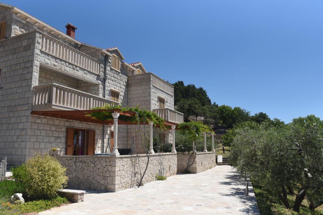 בול Apartments Podbarje מראה חיצוני תמונה