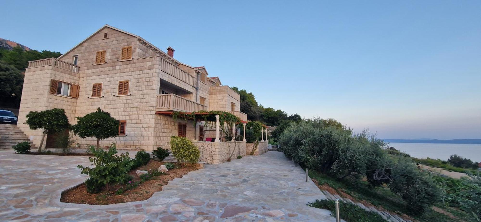 בול Apartments Podbarje מראה חיצוני תמונה