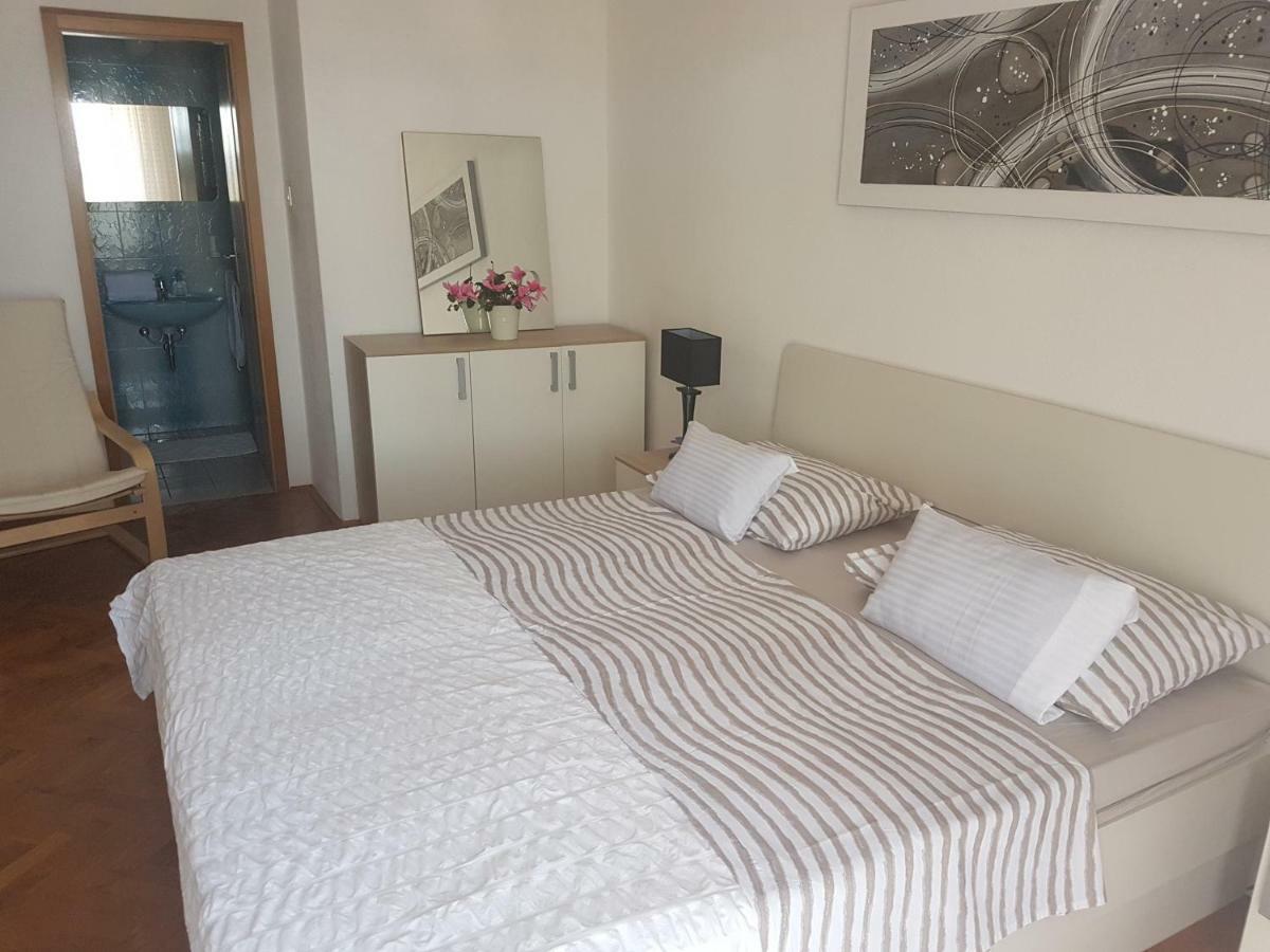בול Apartments Podbarje מראה חיצוני תמונה