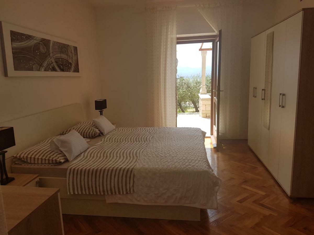 בול Apartments Podbarje מראה חיצוני תמונה